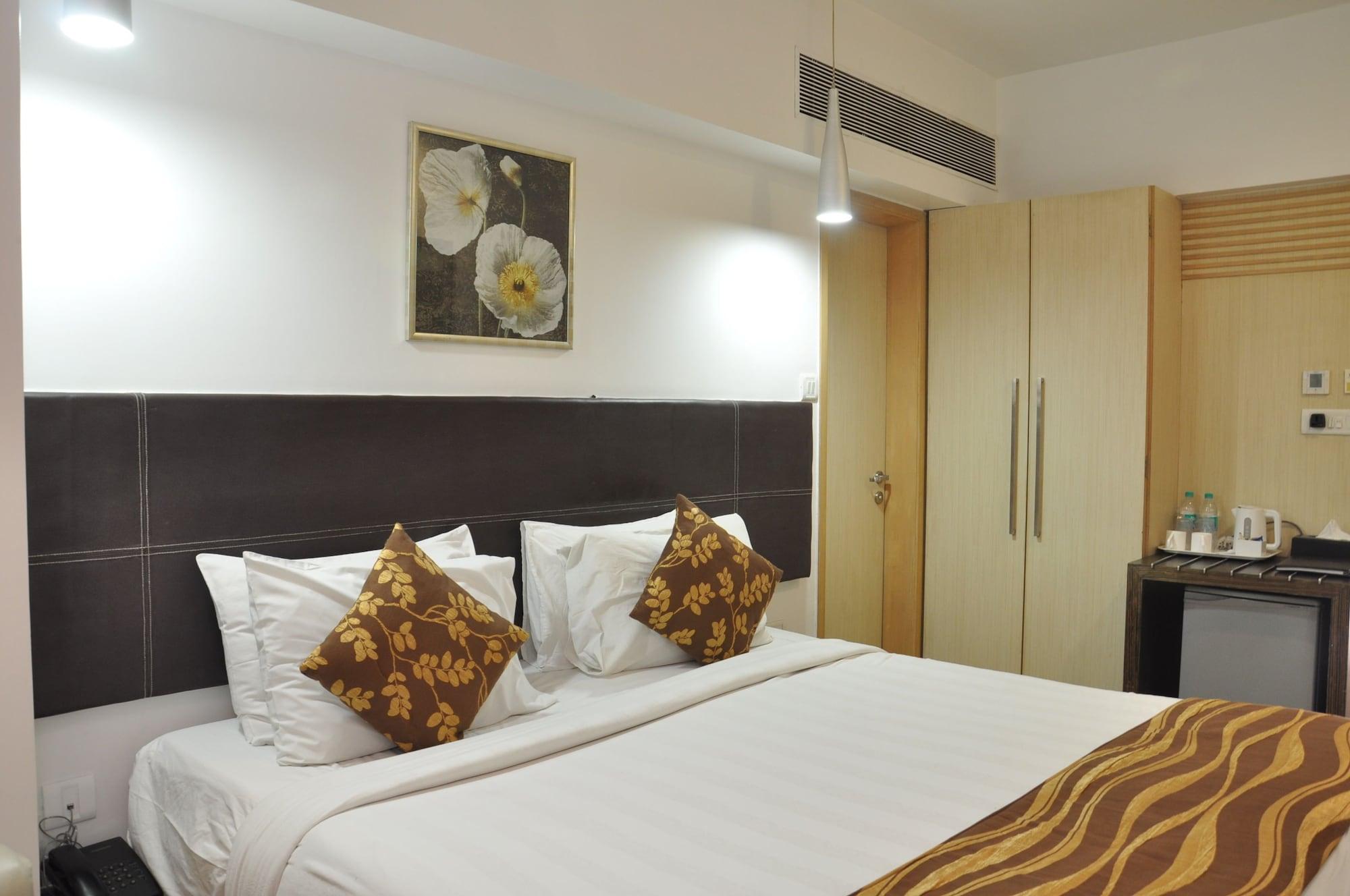 The Oriental Residency Otel Mumbai Dış mekan fotoğraf