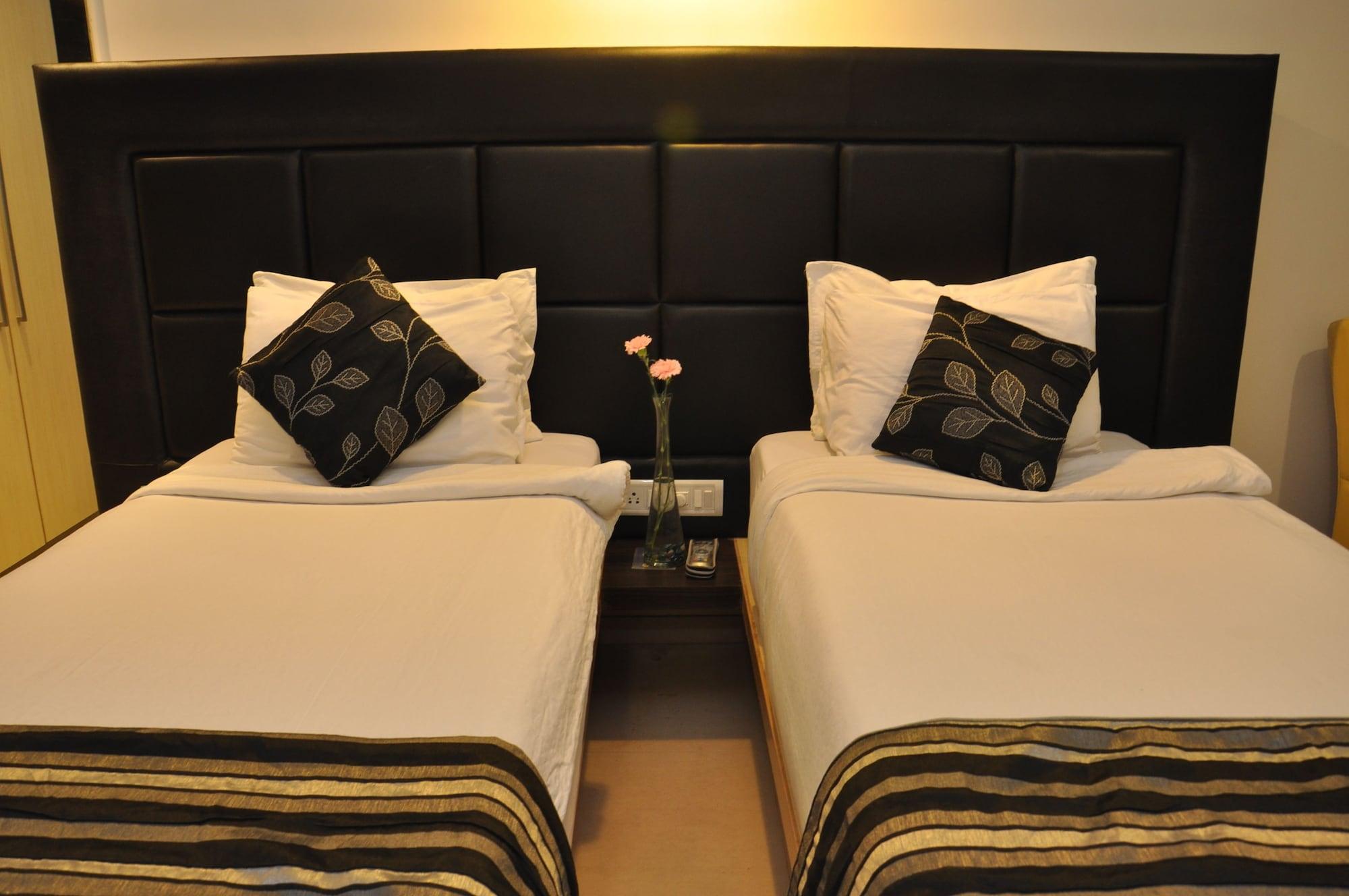 The Oriental Residency Otel Mumbai Dış mekan fotoğraf