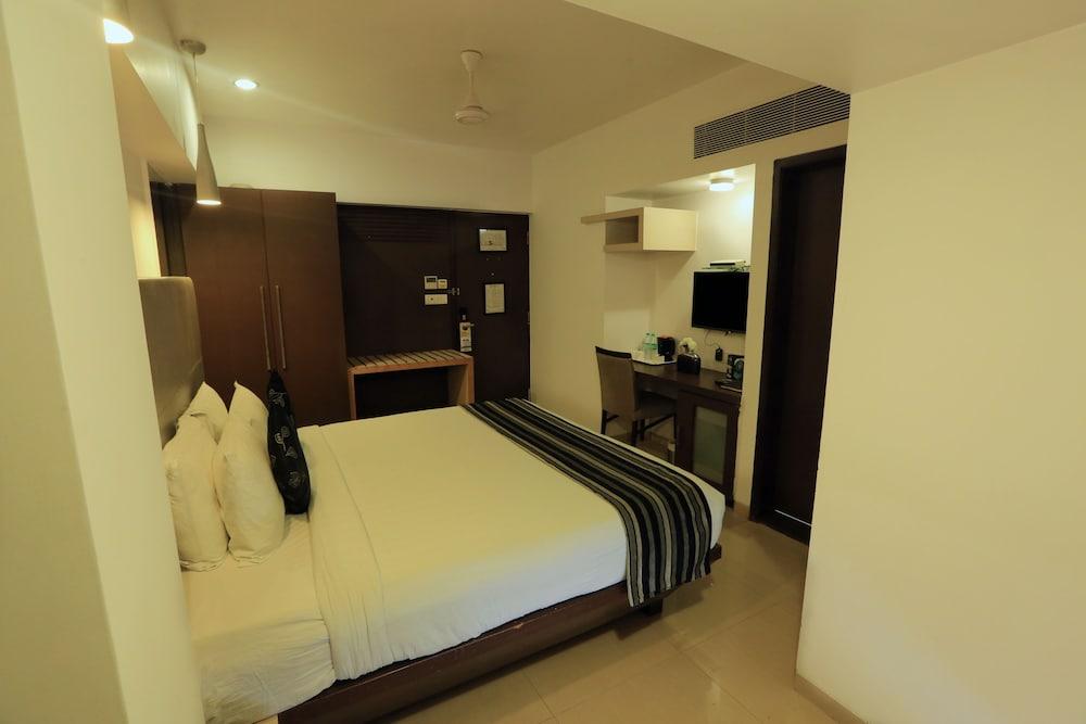 The Oriental Residency Otel Mumbai Dış mekan fotoğraf
