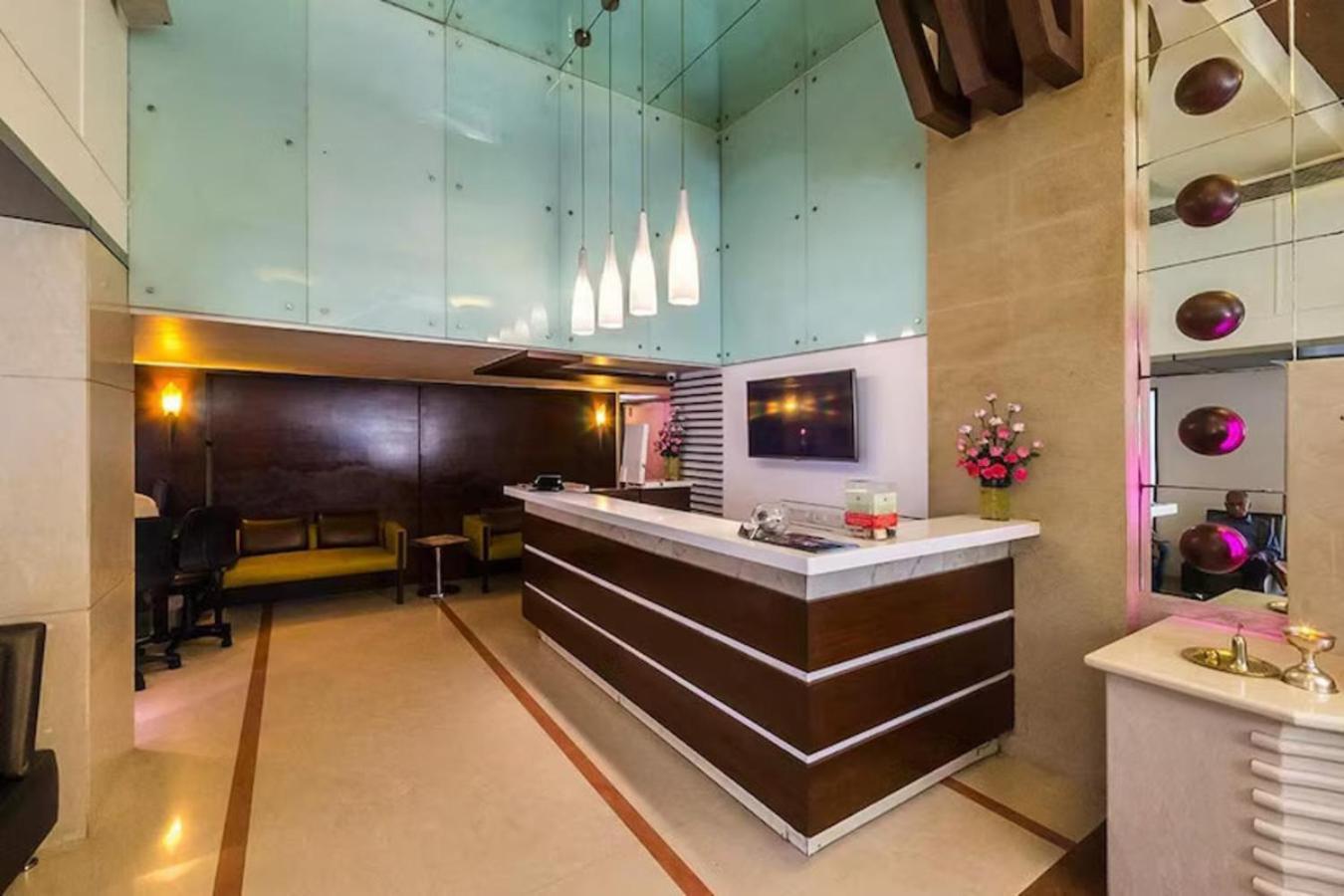 The Oriental Residency Otel Mumbai Dış mekan fotoğraf